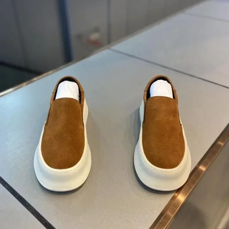 メンズシューズ 2025 春の新ファッショナブルなローカット - Cutting Board Foam のレビューと価格